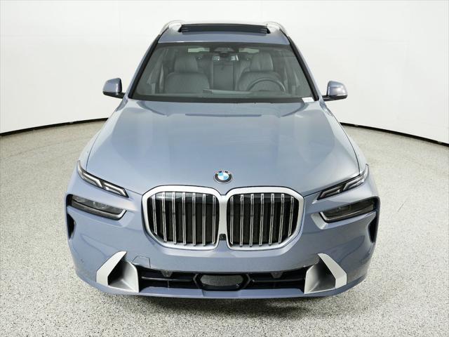 new 2025 BMW X7 car, priced at $95,585