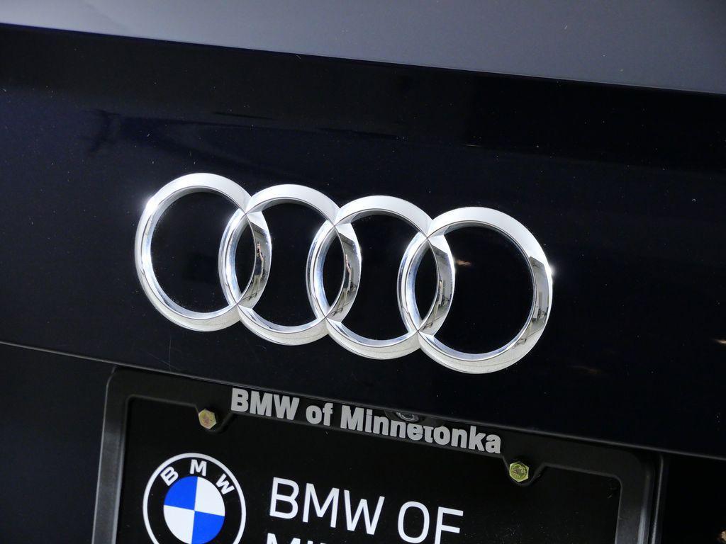 used 2018 Audi Q7 car, priced at $16,000