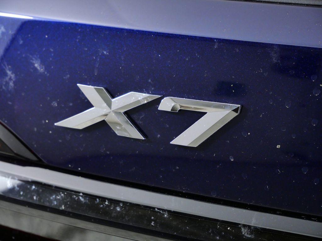 new 2026 BMW X7 car, priced at $101,185