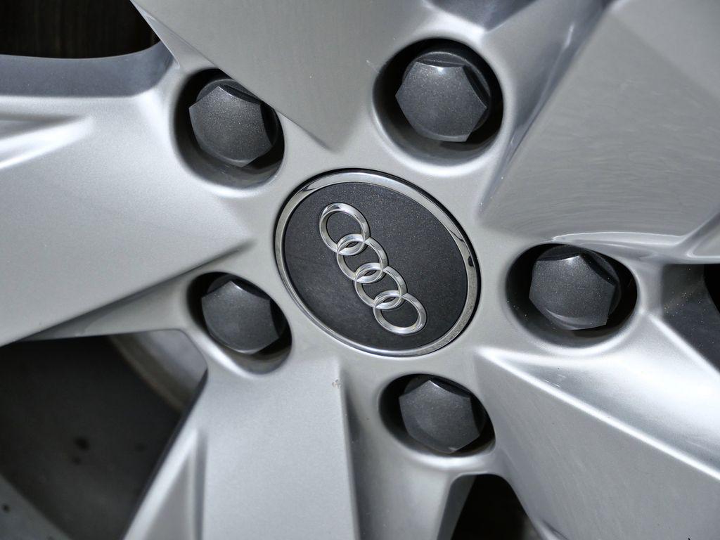 used 2018 Audi Q5 car, priced at $13,400