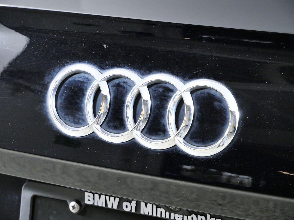 used 2018 Audi Q5 car, priced at $13,400