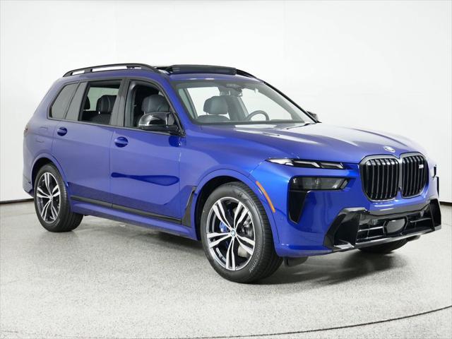 new 2025 BMW X7 car, priced at $120,025