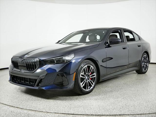new 2024 BMW 540 car, priced at $75,640