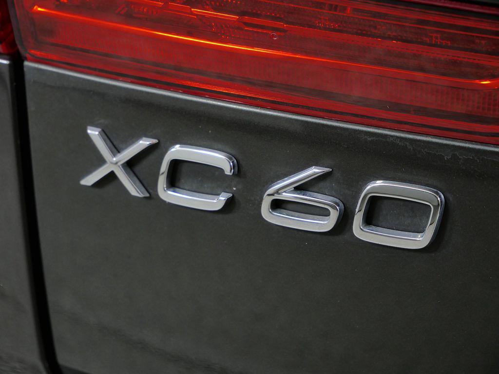 used 2021 Volvo XC60 Recharge Plug-In Hybrid car, priced at $24,000