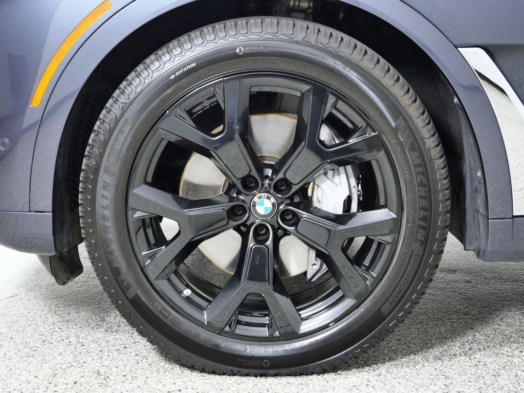 used 2022 BMW X7 car, priced at $42,000