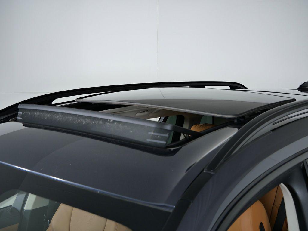 used 2022 BMW X7 car, priced at $42,000