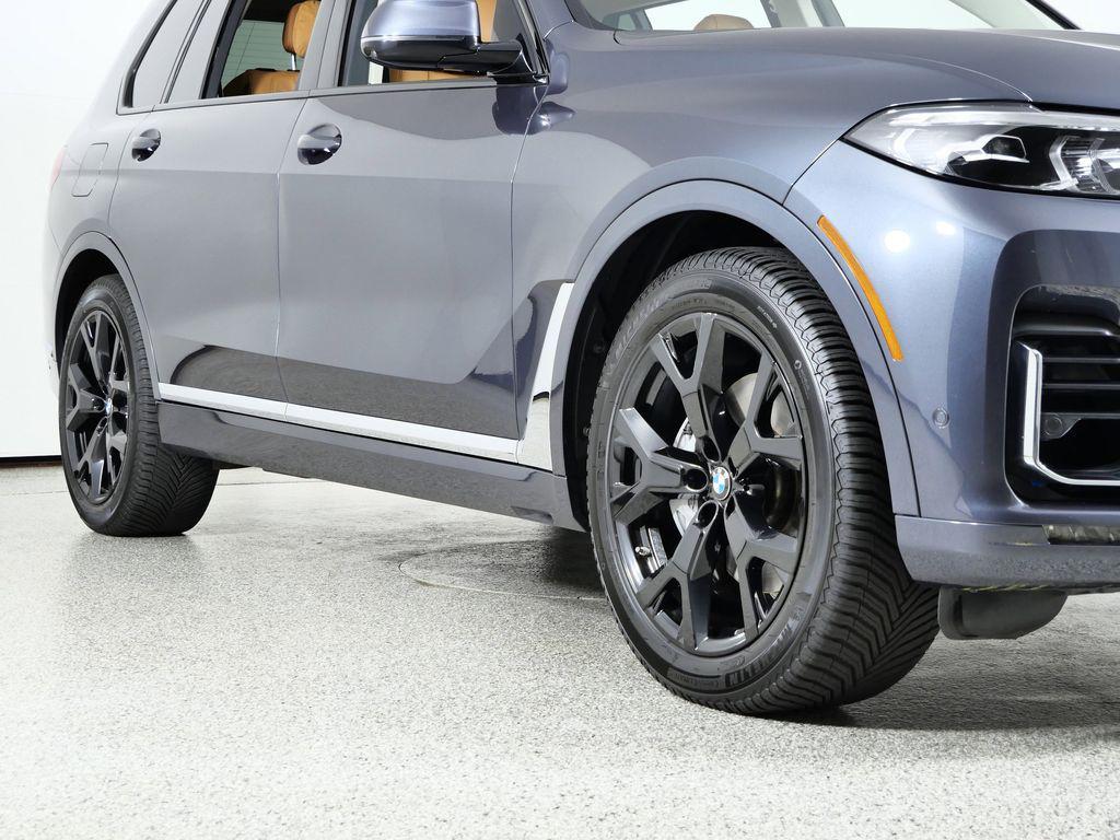 used 2022 BMW X7 car, priced at $42,000