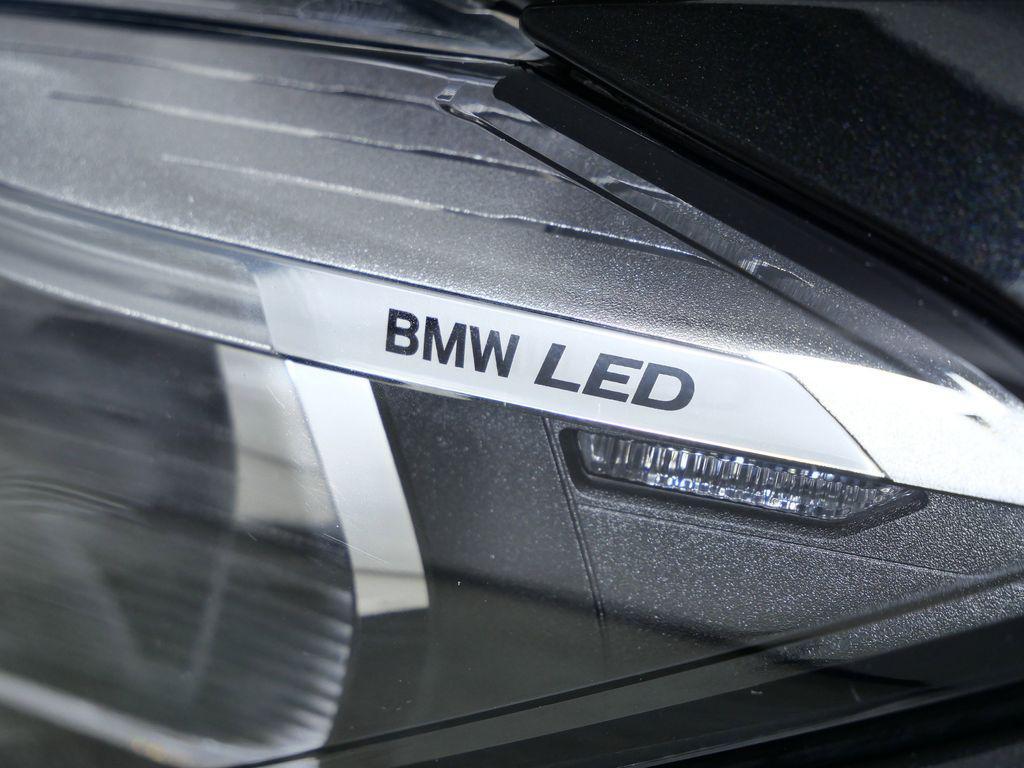 used 2022 BMW M760 car, priced at $88,000