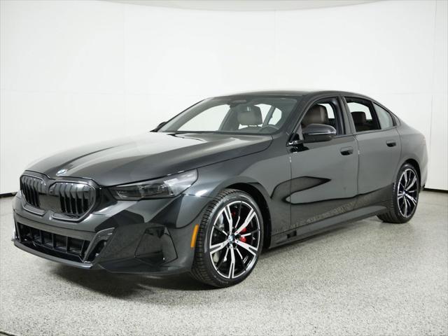new 2024 BMW 540 car, priced at $79,195