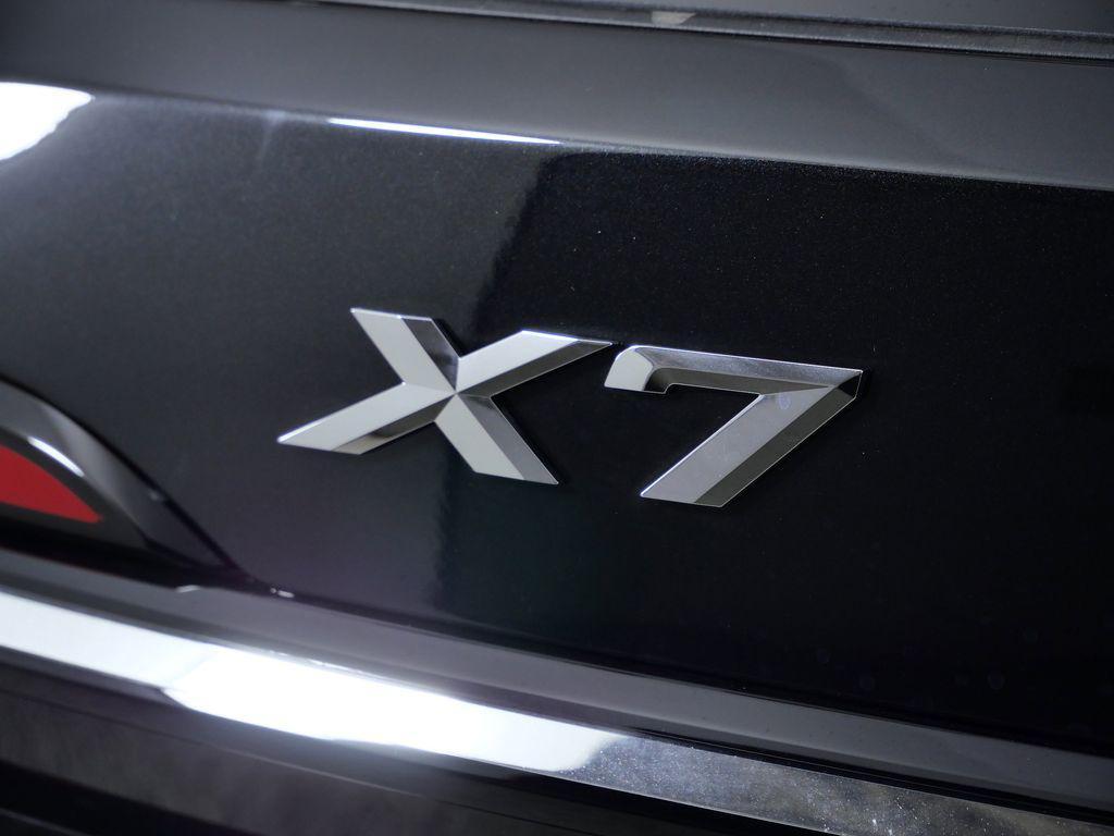 new 2026 BMW X7 car, priced at $96,415