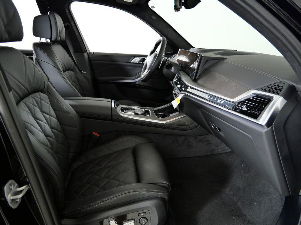new 2026 BMW X7 car, priced at $96,415