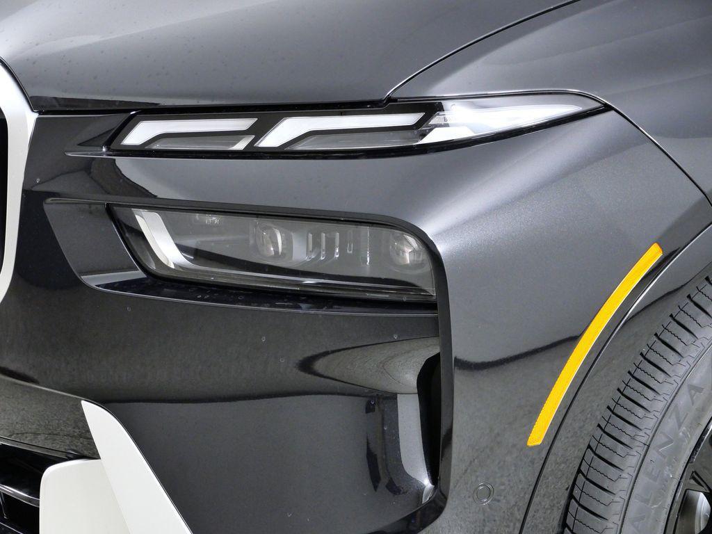 new 2026 BMW X7 car, priced at $96,415