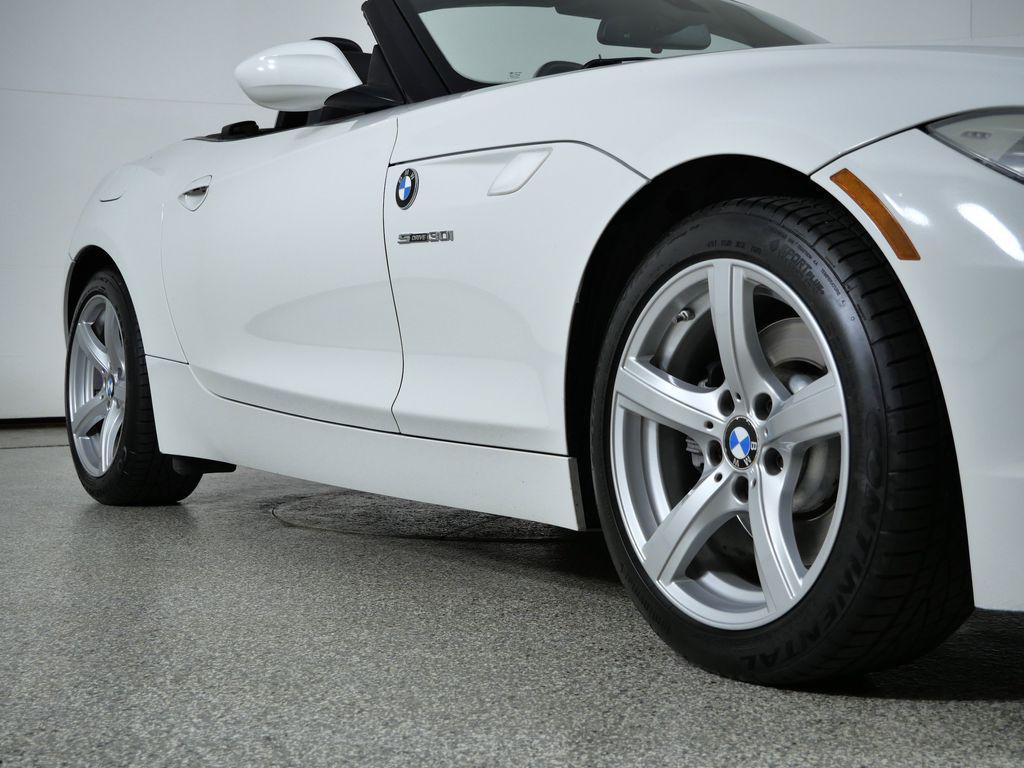 used 2009 BMW Z4 car, priced at $14,600