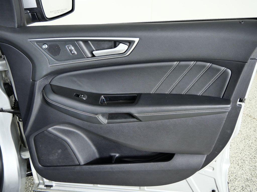 used 2019 Ford Edge car, priced at $17,000