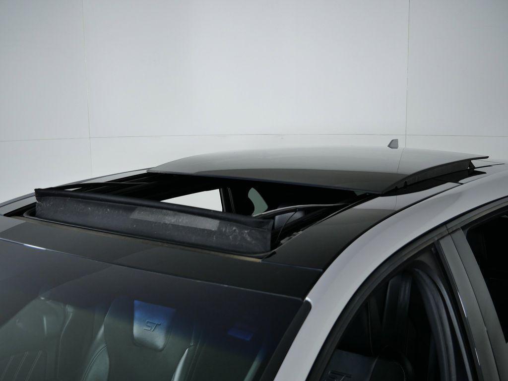 used 2019 Ford Edge car, priced at $17,000