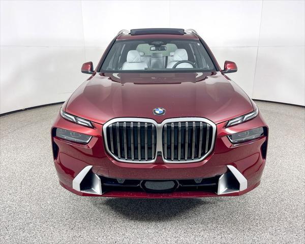 new 2025 BMW X7 car, priced at $95,735