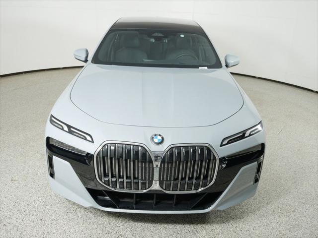 new 2024 BMW 760 car, priced at $124,045