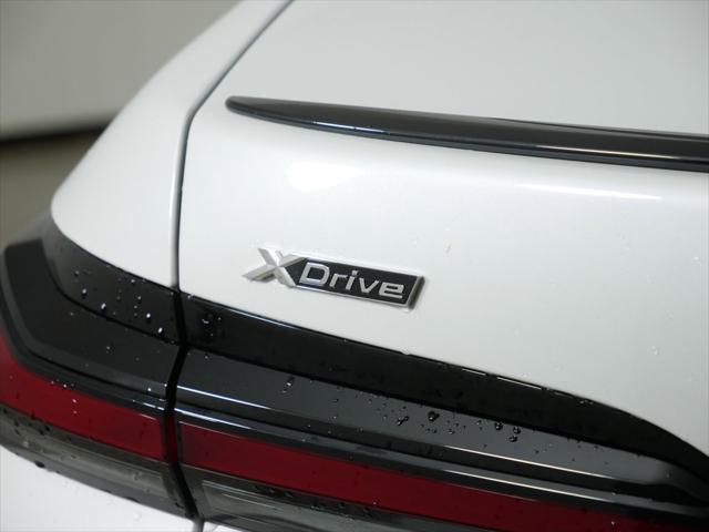 new 2025 BMW 740 car, priced at $106,300