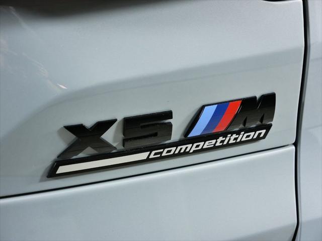 new 2025 BMW X5 M car, priced at $134,275