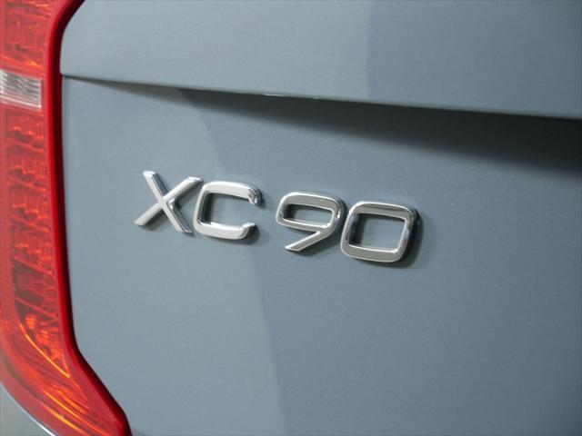 used 2022 Volvo XC90 car, priced at $34,000