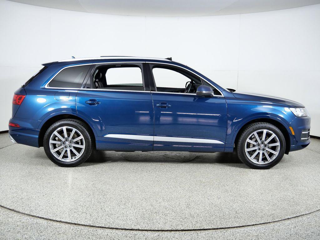 used 2019 Audi Q7 car, priced at $24,600