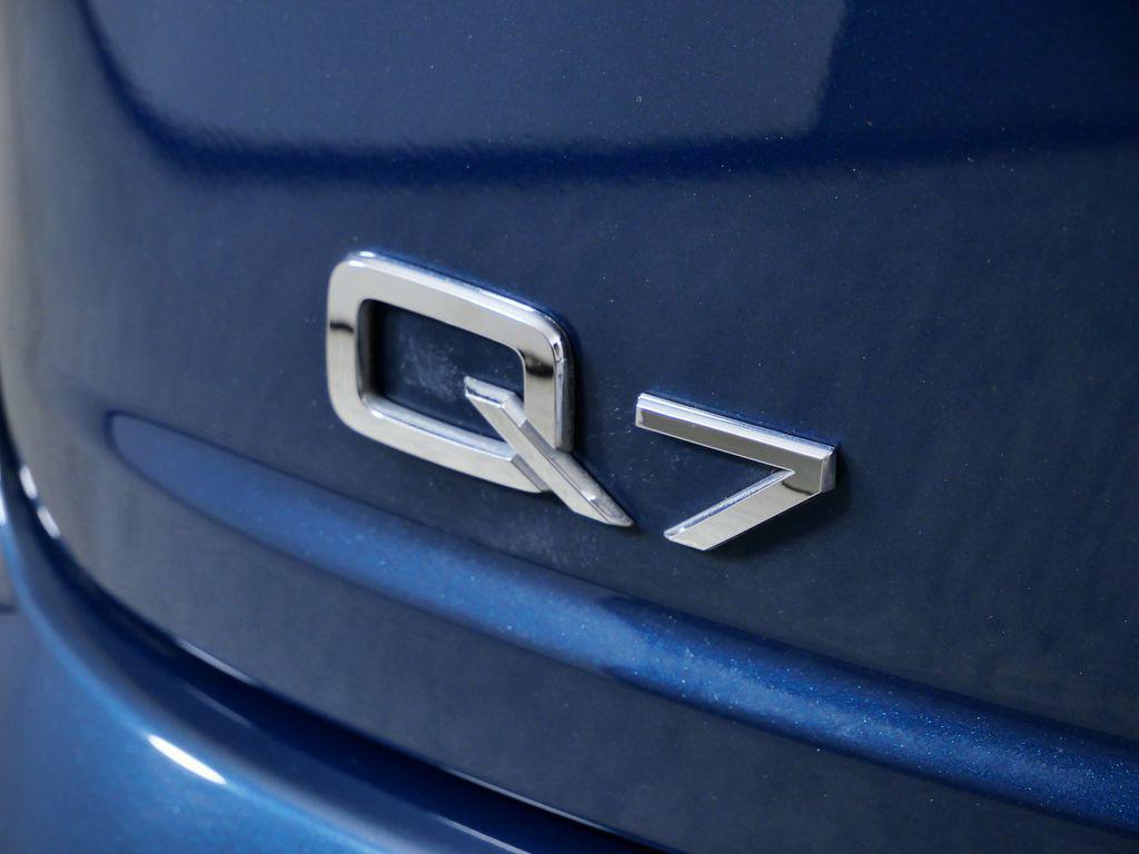 used 2019 Audi Q7 car, priced at $24,600