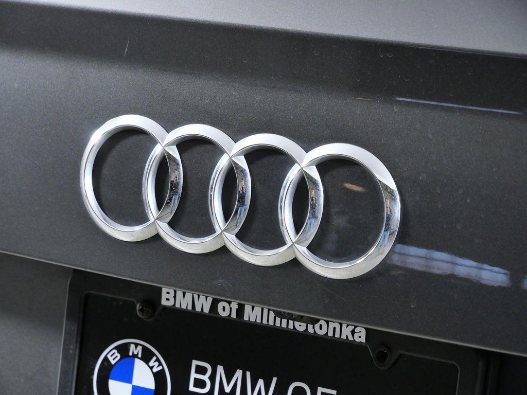 used 2019 Audi Q7 car, priced at $22,400