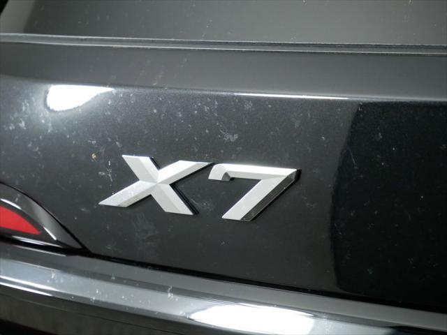 new 2026 BMW X7 car, priced at $100,915