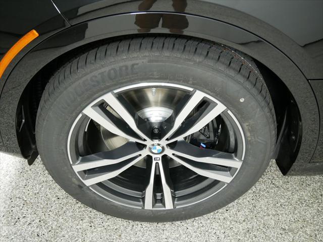 new 2026 BMW X7 car, priced at $100,915