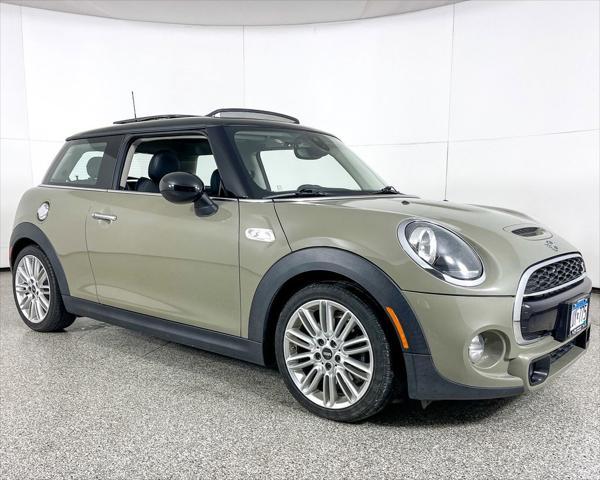 used 2019 MINI Hardtop car, priced at $22,000