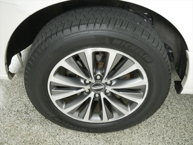 used 2015 Lincoln Navigator car, priced at $17,000