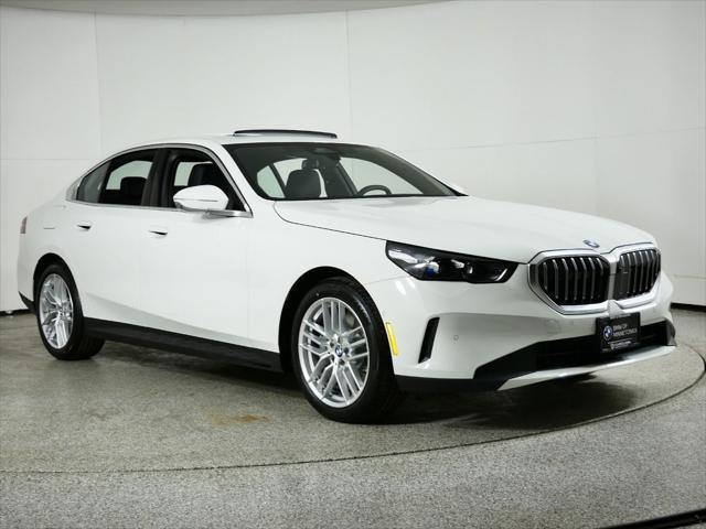 new 2024 BMW 540 car, priced at $69,445