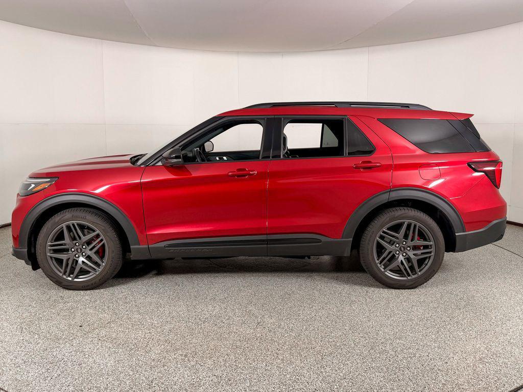 used 2025 Ford Explorer car, priced at $51,600