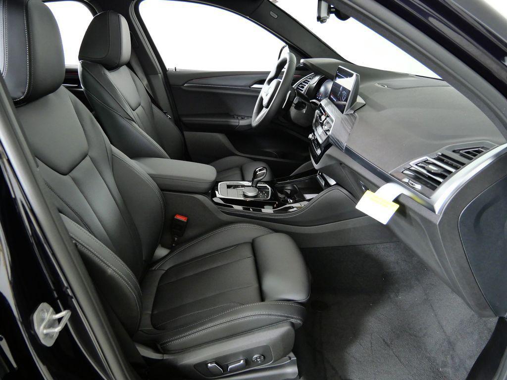 new 2025 BMW X4 car, priced at $64,020