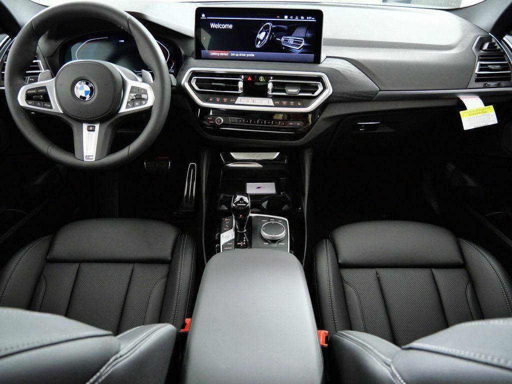 new 2025 BMW X4 car, priced at $64,020