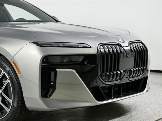 new 2024 BMW 760 car, priced at $138,445