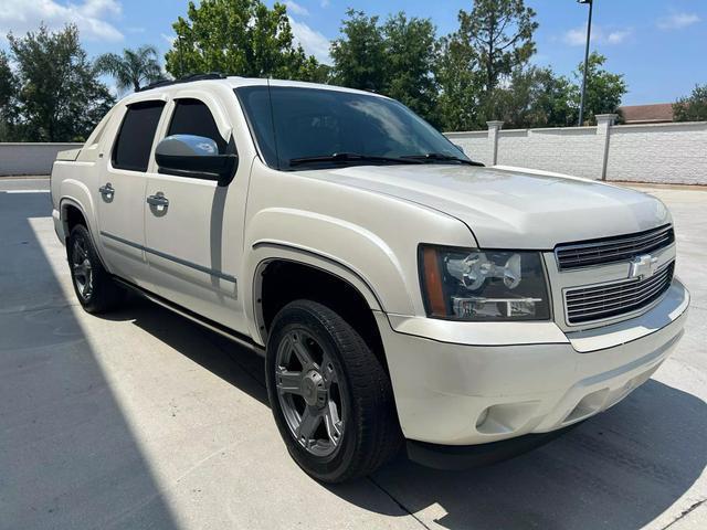 used 2012 Chevrolet Avalanche car, priced at $12,997