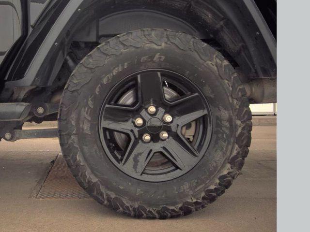 used 2021 Jeep Gladiator car, priced at $30,670