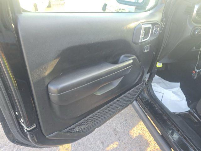 used 2021 Jeep Gladiator car, priced at $31,986