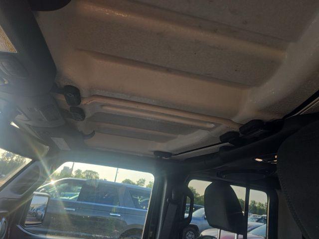 used 2021 Jeep Gladiator car, priced at $31,986