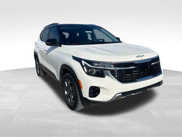 used 2024 Kia Seltos car, priced at $22,421