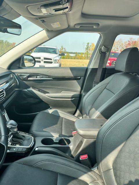 used 2023 Kia Seltos car, priced at $22,787