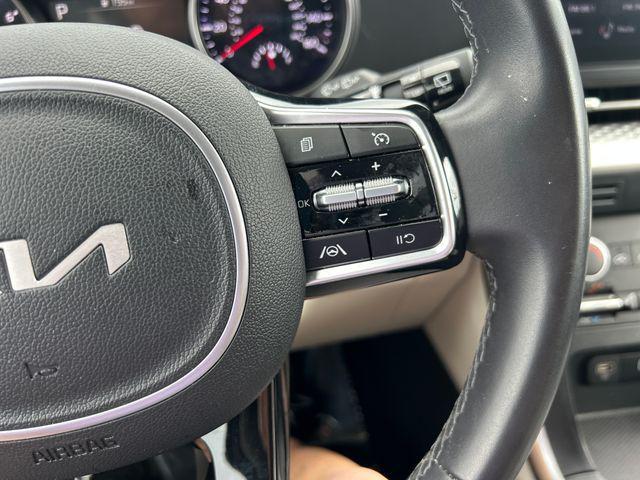 used 2024 Kia Carnival car, priced at $32,513