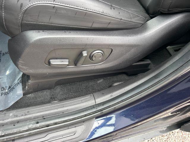 used 2024 Kia Carnival car, priced at $32,513