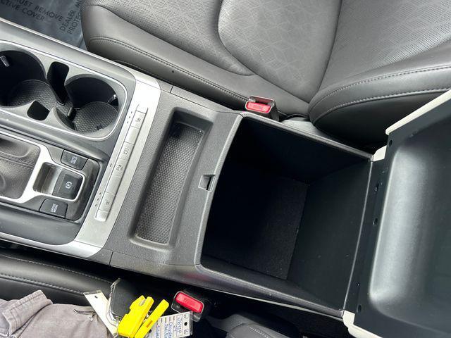 used 2024 Kia Carnival car, priced at $32,513