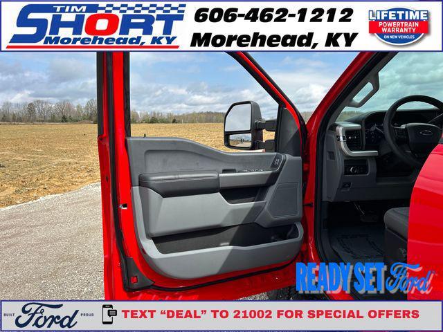 new 2025 Ford F-350 car, priced at $52,555
