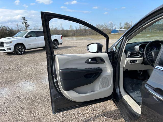 used 2020 Chrysler Pacifica car, priced at $18,698