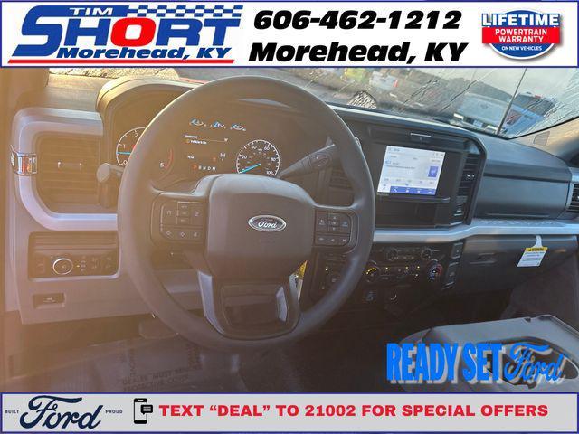 new 2025 Ford F-250 car, priced at $58,652