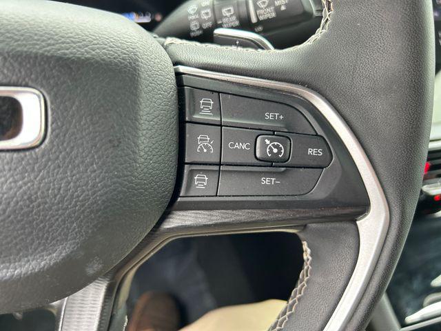 used 2024 Jeep Grand Cherokee car, priced at $35,596