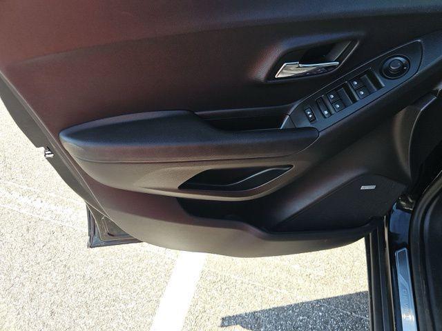 used 2020 Chevrolet Trax car, priced at $15,777